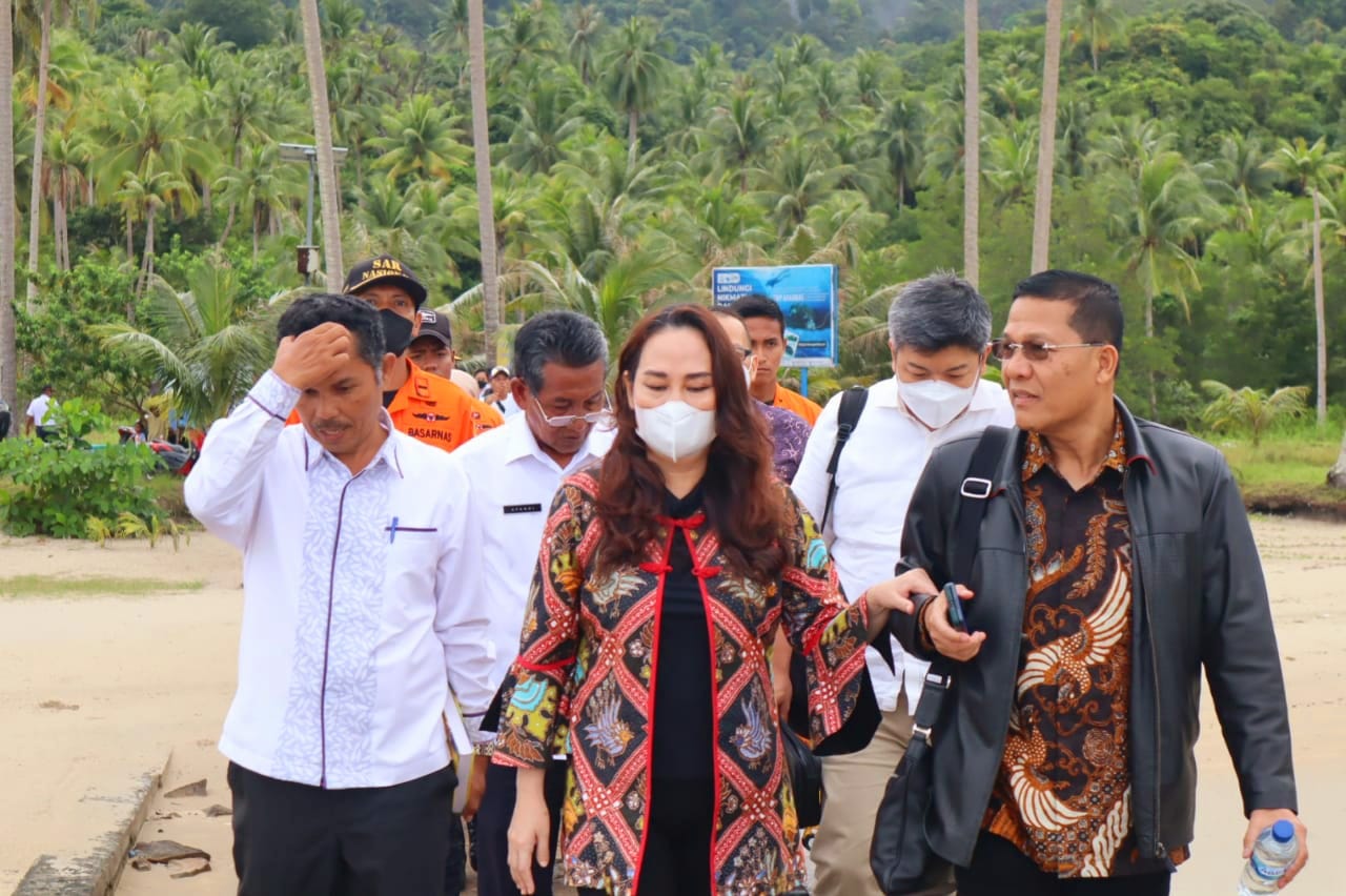 Cen Sui Lan Anggota Komisi V DPR RI Fraksi Golkar Dapil Kepulauan Riau (Kepri) melakukan kunjungan kerja reses ke Kabupaten Kepulauan Anambas