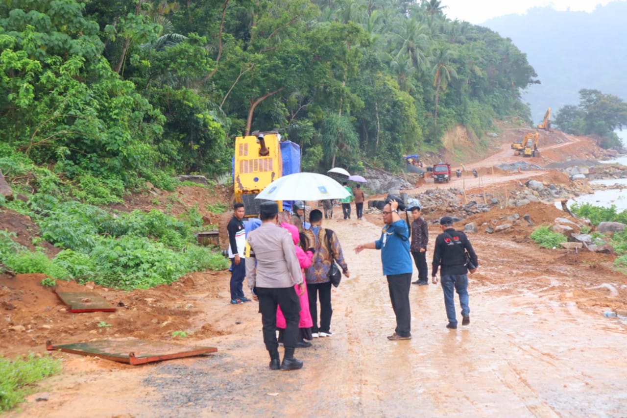 Peninjauan relokasi Pelabuhan Bongkar muat Tarempa ke Desa Air Bini, Kecamatan Siantan Selatan