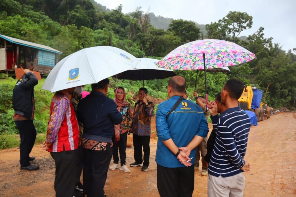 Relokasi Pelabuhan Bongkar Muat Tarempa, Cen Sui Lan: Kita Perjuangkan Jalur APBN