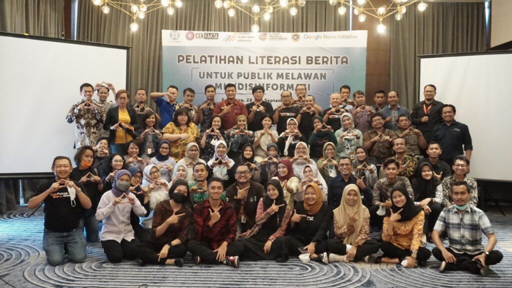 AMSI Kupas Kiat Agar Selamat dari Informasi Hoaks