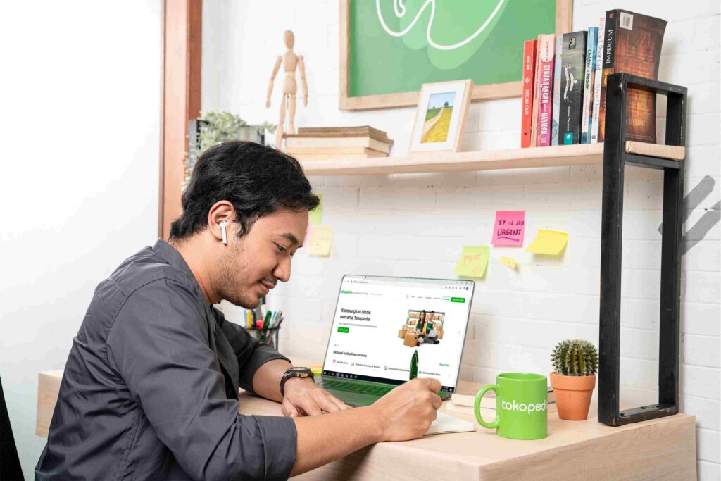 Tokopedia Ungkap Lima Tips Bagi Waktu Antara Pekerjaan Tetap dan Usaha UMKM