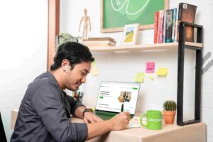 Tokopedia Ungkap Lima Tips Bagi Waktu Antara Pekerjaan Tetap dan Usaha UMKM
