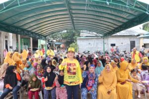 Warga Antusias, Cen Sui Lan Sosialisasi Bedah Rumah Di Batam