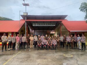 Polsek Siantan Bersama Cabjari Tarempa Lakukan Apel Gabungan