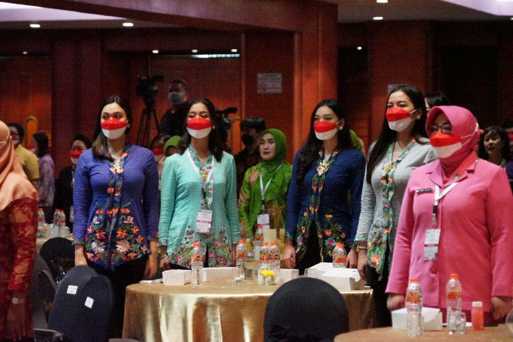 Deputi Bidang Pendidikan dan Peran Serta Masyarakat KPK Wawan Wardiana dalam Seminar Nasional Perempuan Indonesia Antikorupsi dalam rangkaian Hari Antikorupsi Sedunia (Hakordia) Tahun 2022.