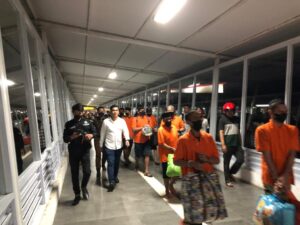 9 Orang Tahanan Dipindahkan ke Rutan Tanjungpinang Oleh Cabjari Tarempa