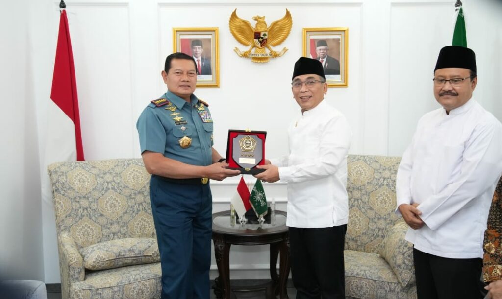 silahturahmi ke Ketum (Ketua umum) PBNU (Pengurus Besar Nahdatul Ulama)
