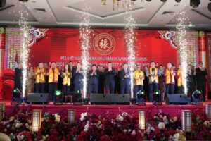 Hadir Pelantikan Marga Zhang Batam, Cen Sui Lan: Sinergi Untuk Membangun Kepri
