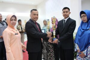Marsma TNI Fairlayanto Motivasi Para Siswa Purnawiyata SMK Penerbangan Angkasa