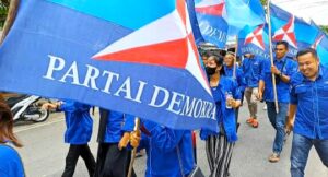 Daftarkan 20 Caleg DPRD ke KPU, Demokrat Lakukan Longmarch ke KPU: Libatkan Becak Ojek