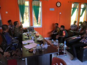 Praka M Ardi Danang Hadiri Undangan Musdes Desa Belibak Dalam Komsosnya