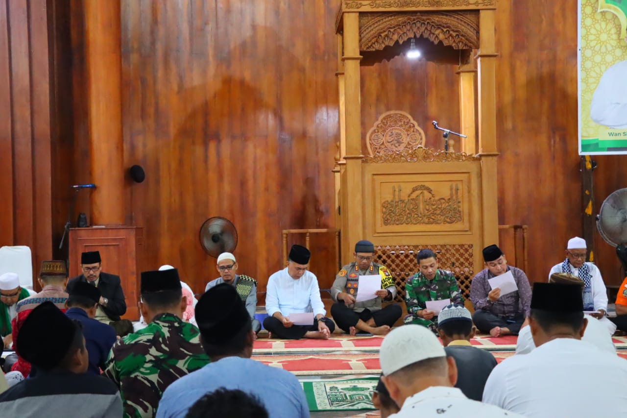 Menyambut pergantian tahun baru 2024