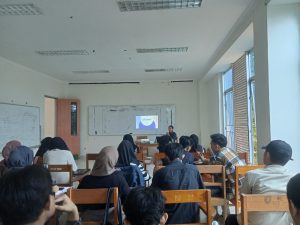 Magang Jurnalistik, Mahasiswa Komunikasi Universitas Negeri Gorontalo Dibekali Materi Cek Fakta