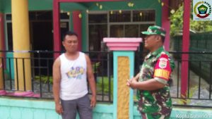Koptu Suhendra Jalin Komsos Bersama Warga Binaan di Desa Air Asuk