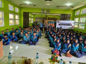 Polres Anambas Kunjungi Sekolah Berikan Sosialisasi Bahaya Bullying Dan Narkoba