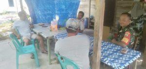 Pererat Silaturahmi, Serda Fadhlin Sambangi Masyarakat di Desa Putik