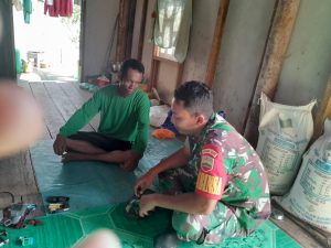Praka Robi Lakukan Komsos Dengan Berkunjung ke Kediaman Masyarakat Binaannya