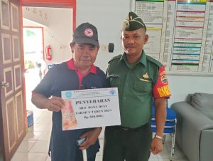 Serda Fadhlin Dampingi Kades Putik Salurkan BLT DD Kepada 41 KPM