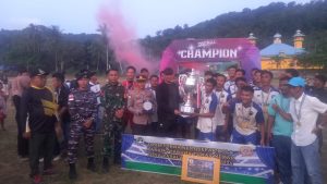 Serka Hasibuan Ikut Penutupan Turnamen Sepakbola HUT Desa Payalaman