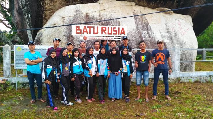Batu Rusia Natuna