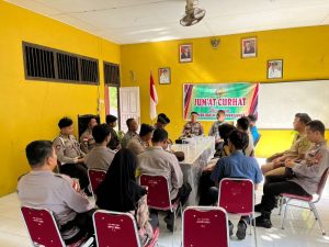 Jumat Curhat Polsek Serasan, Membangun Jembatan Komunikasi Warga