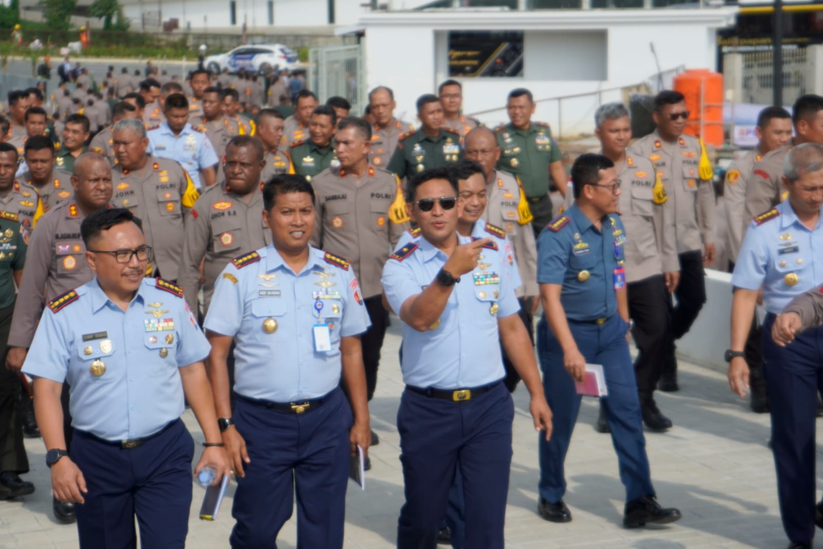 Komandan Lanud Raden Sadjad Natuna, Kolonel Pnb Dedy Iskandar, S.Sos., M.M.S., M.han., menghadiri pengarahan khusus yang disampaikan oleh Presiden Republik Indonesia, Ir. H. Joko Widodo