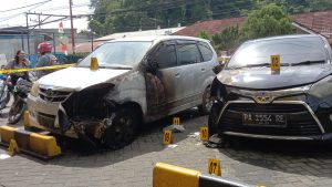 Kantor Redaksi Jubi di Jayapura Diserang Bom Molotov, Dua Mobil Operasional Terbakar