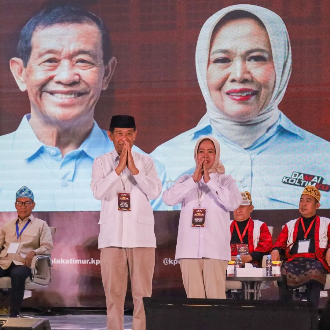 pasangan calon Bupati dan Wakil Bupati Kolaka Timur, H. Dalle Effendi dan Suhaemi Nasir