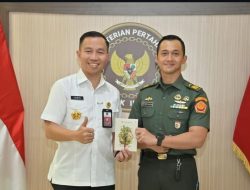 Kapten Inf Mat Sony Misturi: Menginspirasi dengan Buku ‘Jatuh untuk Melaju’