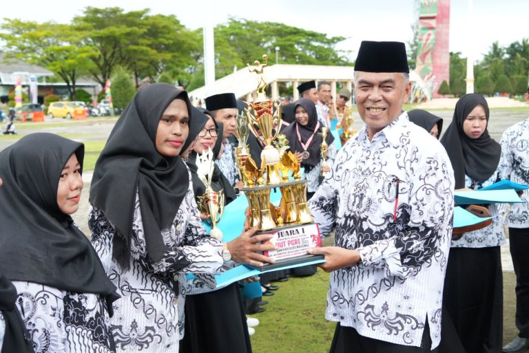 Hari Guru Nasional dan Hari Ulang Tahun Persatuan Guru Republik Indonesia (PGRI) ke-79.