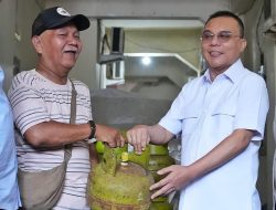 Wakil Ketua DPR Tinjau Distribusi LPG 3 Kg di Jakarta, Pastikan Kelancaran Pasokan Masyarakat
