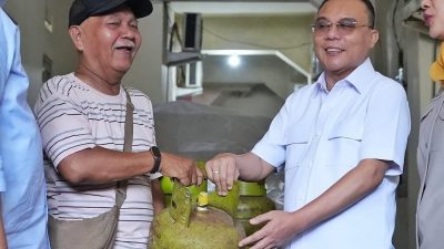 Wakil Ketua DPR RI, Sufmi Dasco Ahmad, bersama pimpinan dan anggota Komisi VI DPR, melakukan inspeksi mendadak (sidak) ke sejumlah pangkalan dan sub pangkalan LPG 3 Foto Instagram