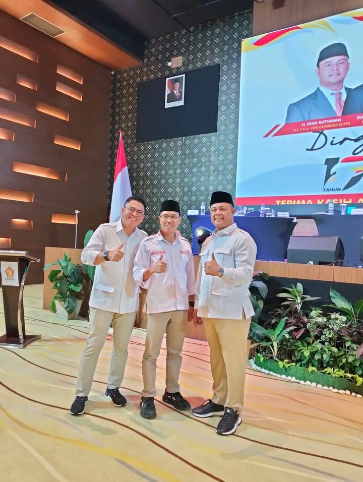 Nasrul Arsyad SH, Msi foto bersama kader Partai Gerindra
