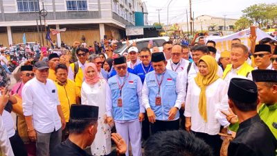 Tradisi Melayu, Ansar-Nyanyang tiba kantor KPU Kepri pada pukul 11.30 wib untuk mendaftarkan diri sebagai pasangan calon Gubernur dan Wakil Gubernur Kepri pada Pilkada 2024, disambut dengan pencak silat