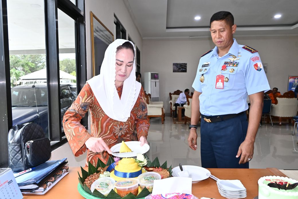 Hari Ulang Tahun (HUT) ke-79 TNI Angkatan Udara di Mako Lanud Raden Sadjad (RSA),