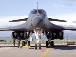 Pesawat Bomber B-1B Lancer AS Tiba di Jepang, Apakah Tanda Eskalasi di Indo Pasifik