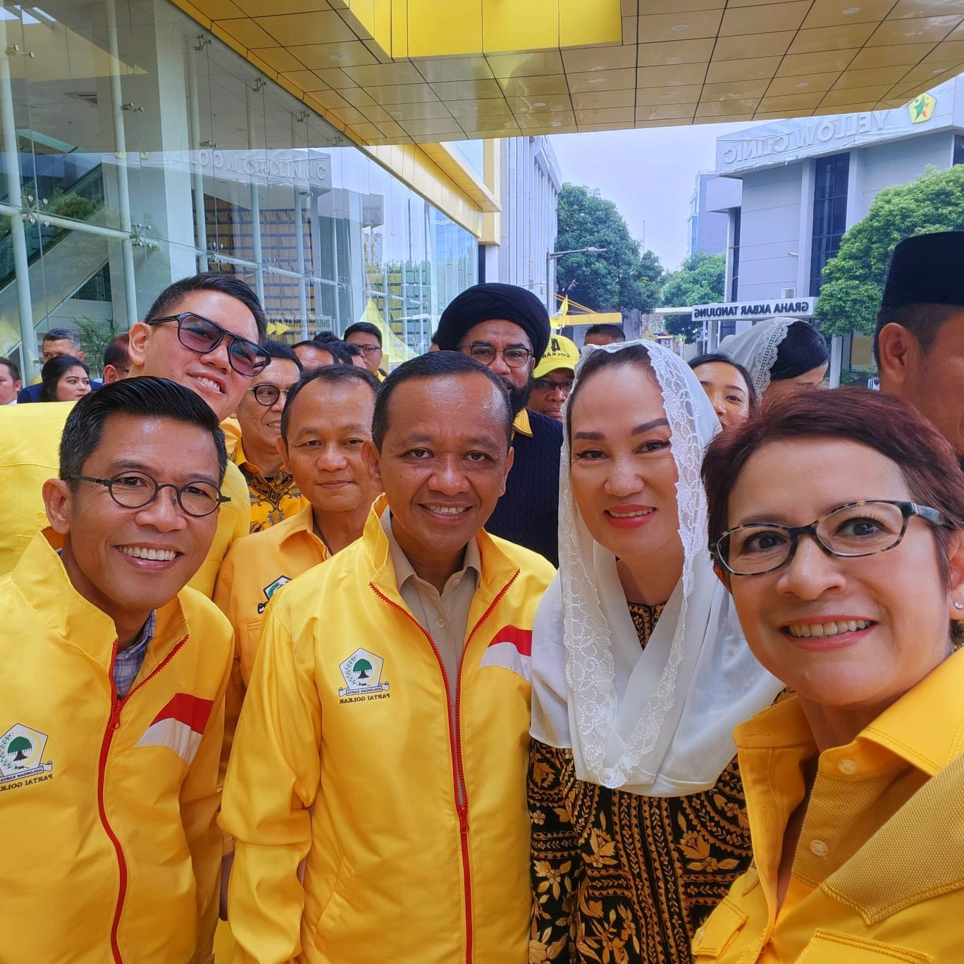 Bupati Natuna Cen Sui lan foto bersama