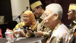Wakil Wali Kota Makassar, Aliyah Mustika Ilham, tampak mendampingi Menteri Pertanian Republik Indonesia, Andi Amran Sulaiman, dalam acara Musyawarah Besar