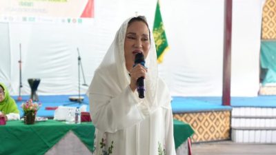 Bupati Natuna Cen Sui Lan