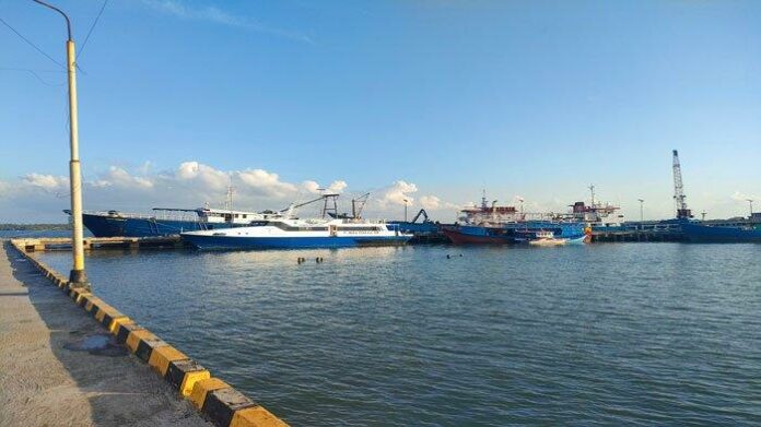 Pelabuhan Kabupaten Natuna Tanjung Payung Penagi