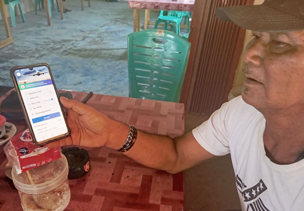 Raja abdul razak pensiun guru di Kabupaten Natuna