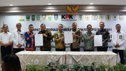 menghadiri Rapat Koordinasi Penguatan Sinergi Kolaborasi antara KPK dan Pemerintah Daerah dalam Rangka Pemberantasan Korupsi, Rabu (14/05/2025) di Aula Bhineka Tunggal Ika Lantai 6, Gedung Merah Putih KPK RI Jakarta