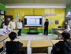 Anggaran Rp16,9 Triliun untuk Digitalisasi Sekolah: Langkah Nyata Prabowo di Hardiknas