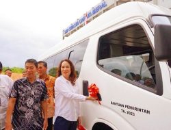 Bupati Cen Sui Lan Dapat Lampu Hijau dari Kemenhub Dari Bus Sekolah sampai Infrastruktur Natuna