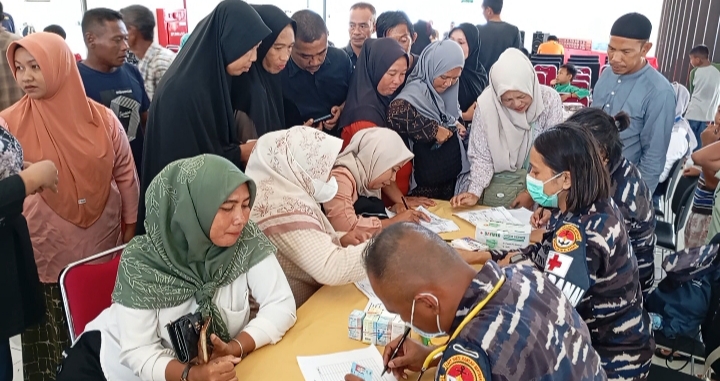 Warga Sersan antusias