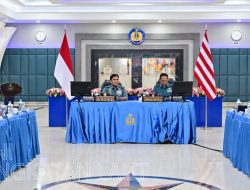 KASAL Tinjau Kesiapan Kopaska Fin Swimming Selat Madura Piala Kasal 2025 di Surabaya