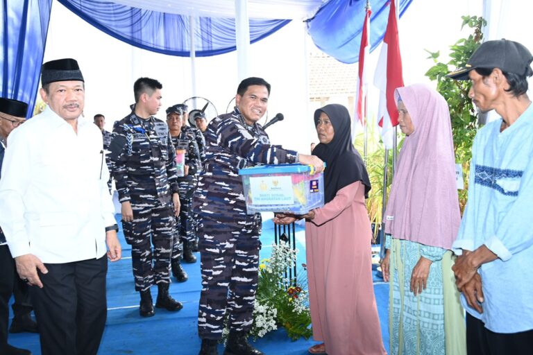 Kepala Staf Angkatan Laut (Kasal) Laksamana TNI Dr. Muhammad Ali