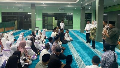 Bupati Natuna Cen Sui Lan