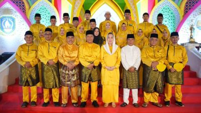 Foto bersama bupati natuna Cen Sui Lan