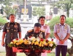 Panglima TNI Resmikan Gedung Graha Wiyata Yuddha di Seskoad, Didampingi KSAL Muhammad Ali